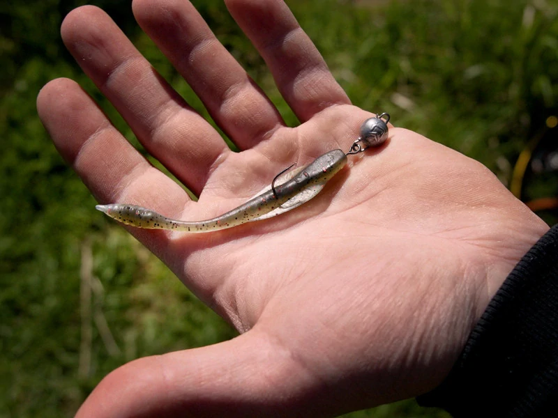 Umělá nástraha Delphin TOXIN UVs / 8cm