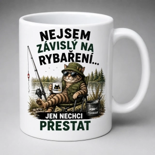 Vtipný hrnek pro rybáře „Nejsem závislý na rybaření“ 330 ml